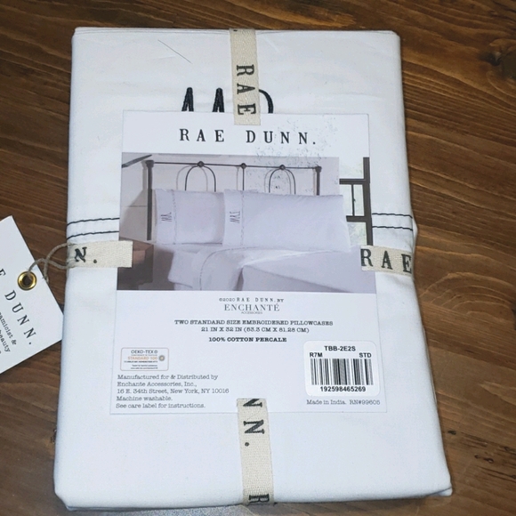 Rae Dunn Pillowcases Mr. & Mrs. 100% Cotton Black & White - Picture 3 of 8